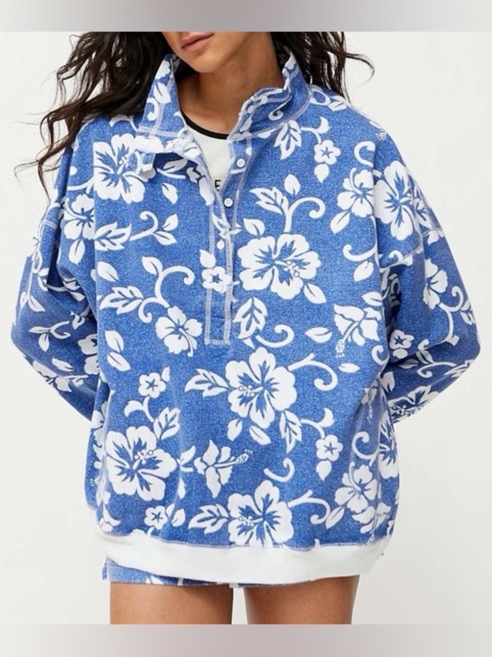 Out From Under Urban Outfitters Jacintha Reverse Henley Hibiscus Sweatshirt Top